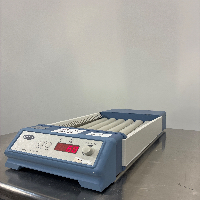 Stuart SRT6D roller mixer image 1